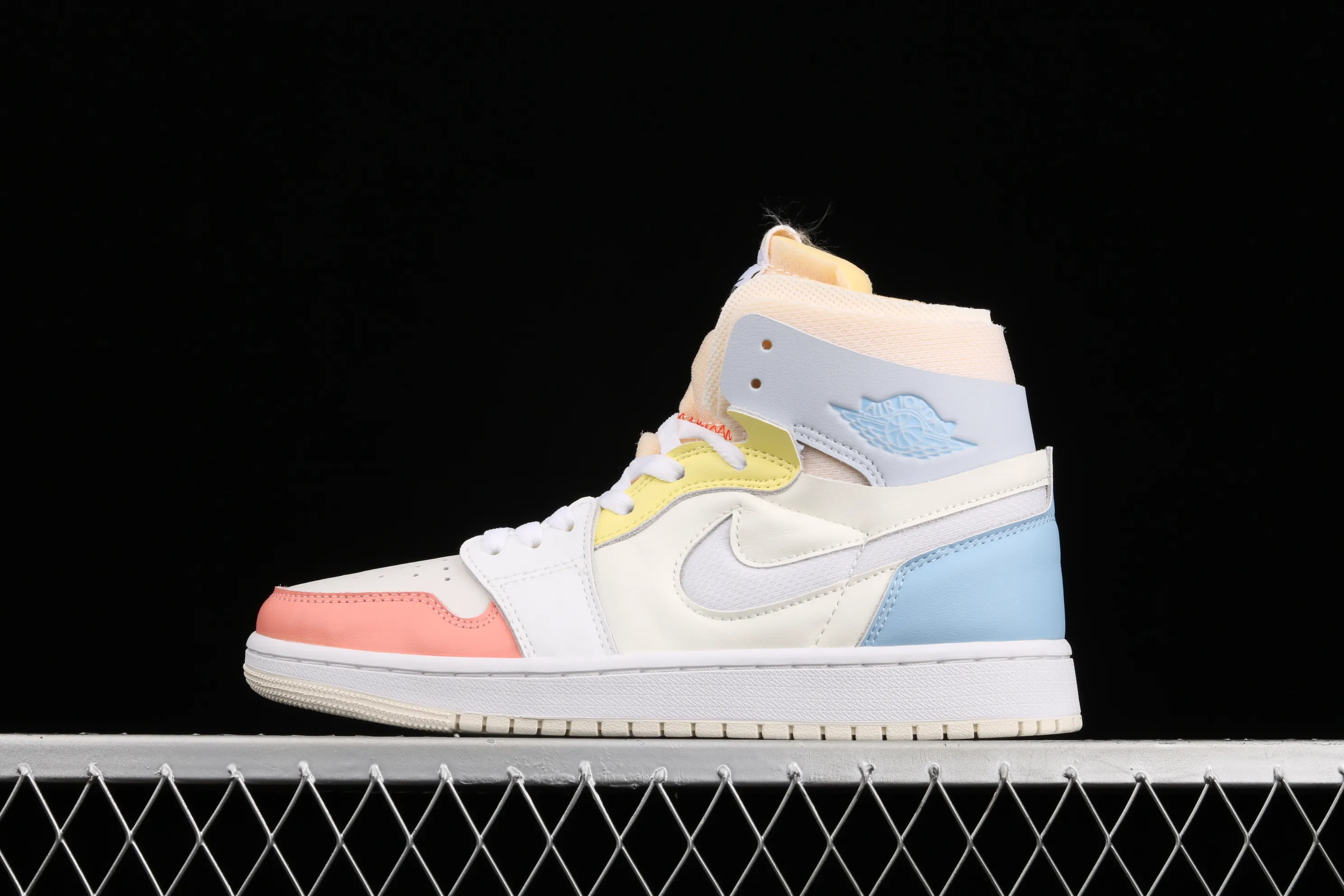 All categories Air Jordan Jordan series basketball shoes Air Jordan 1 High G version Air Jordan 1 Zoom Air CMFT AJ1 Joe 1 candy color high top basketball shoes DJ6910-100